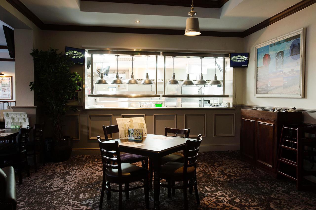 Hotel The Furness Railway Wetherspoon Barrow-in-Furness Exterior foto